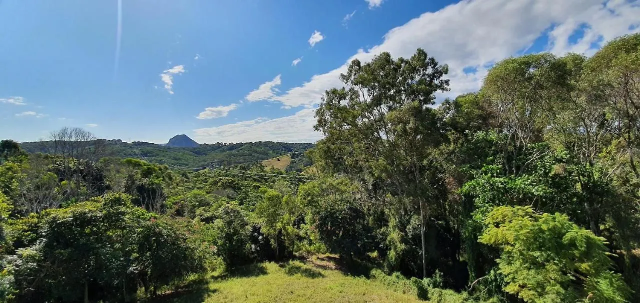 Cooroy Country CottagesBlack Mountain ロッジ
