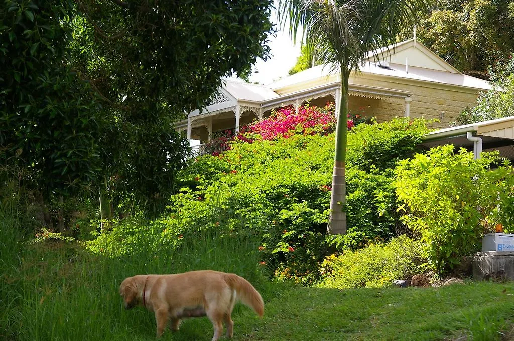 Lodge Cooroy Country Cottages Black Mountain