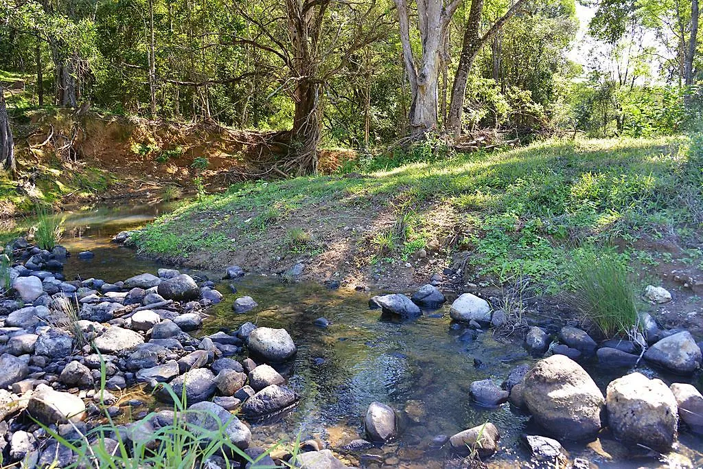 Lodge Cooroy Country Cottages Black Mountain
