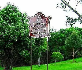 Lodge Cooroy Country Cottages Black Mountain