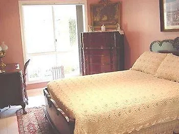 Lodge Cooroy Country Cottages Black Mountain