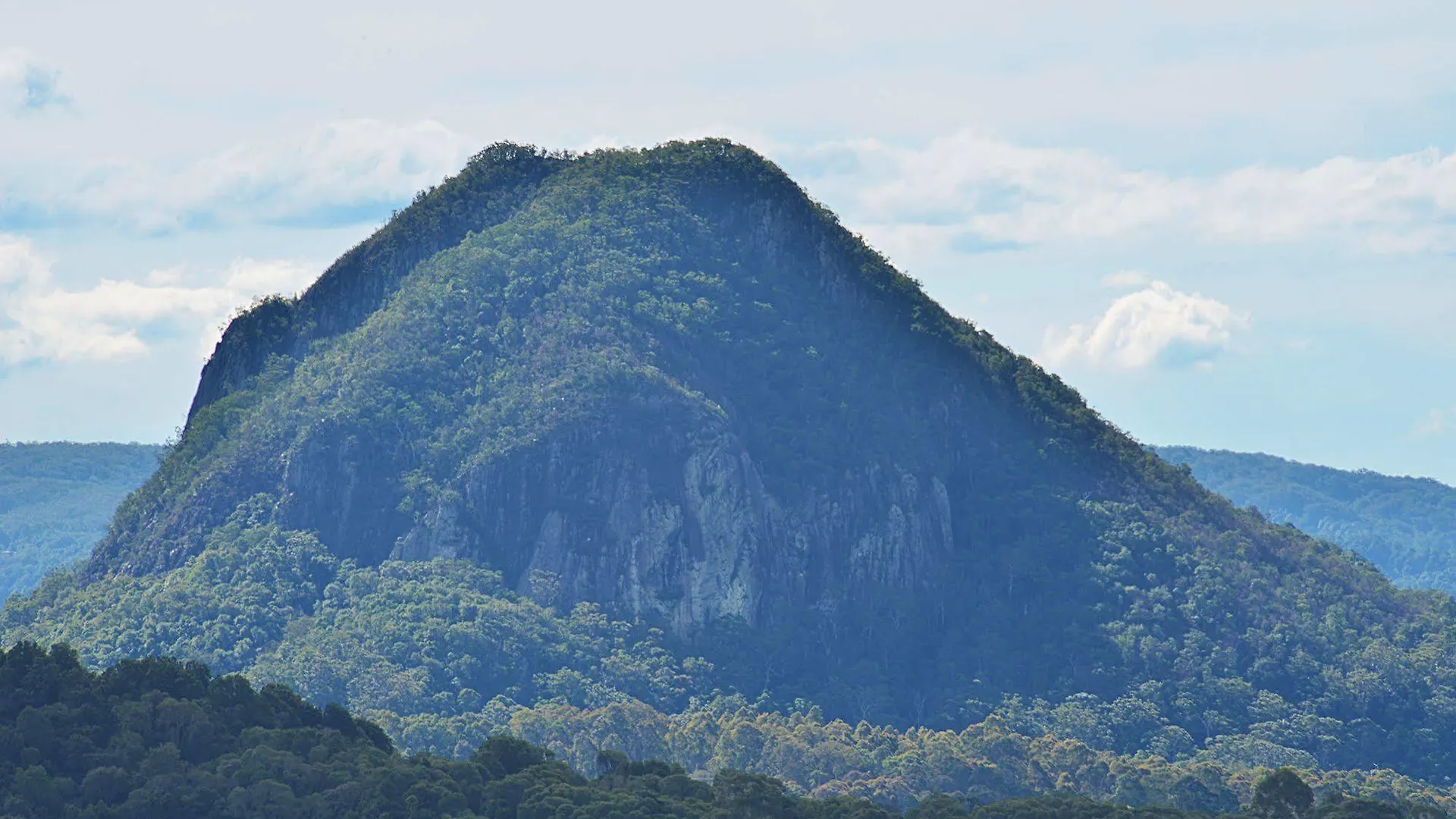 Cooroy Country Cottages Black Mountain Lodge